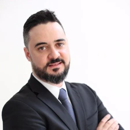 Vito Castanha – Head of Digital Assets Brasil en Santander